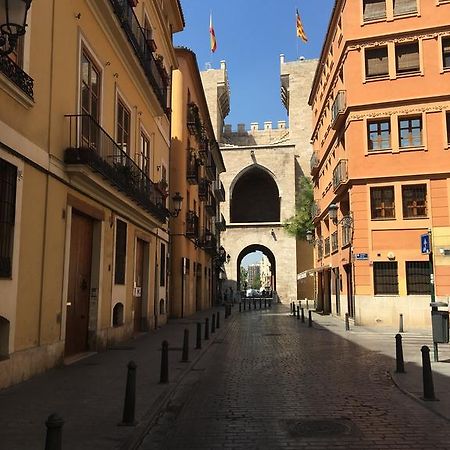 Preciso Apartamento En El Centro Historico Appartement Valencia Buitenkant foto