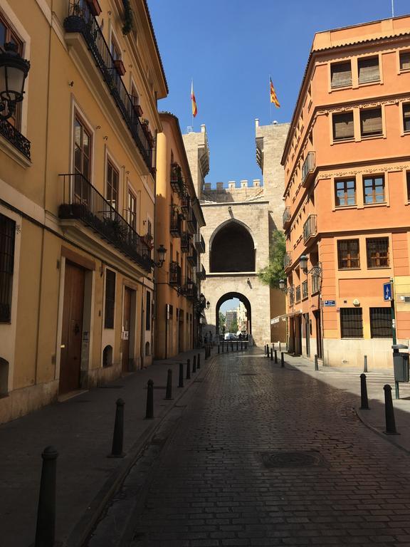 Preciso Apartamento En El Centro Historico Appartement Valencia Buitenkant foto